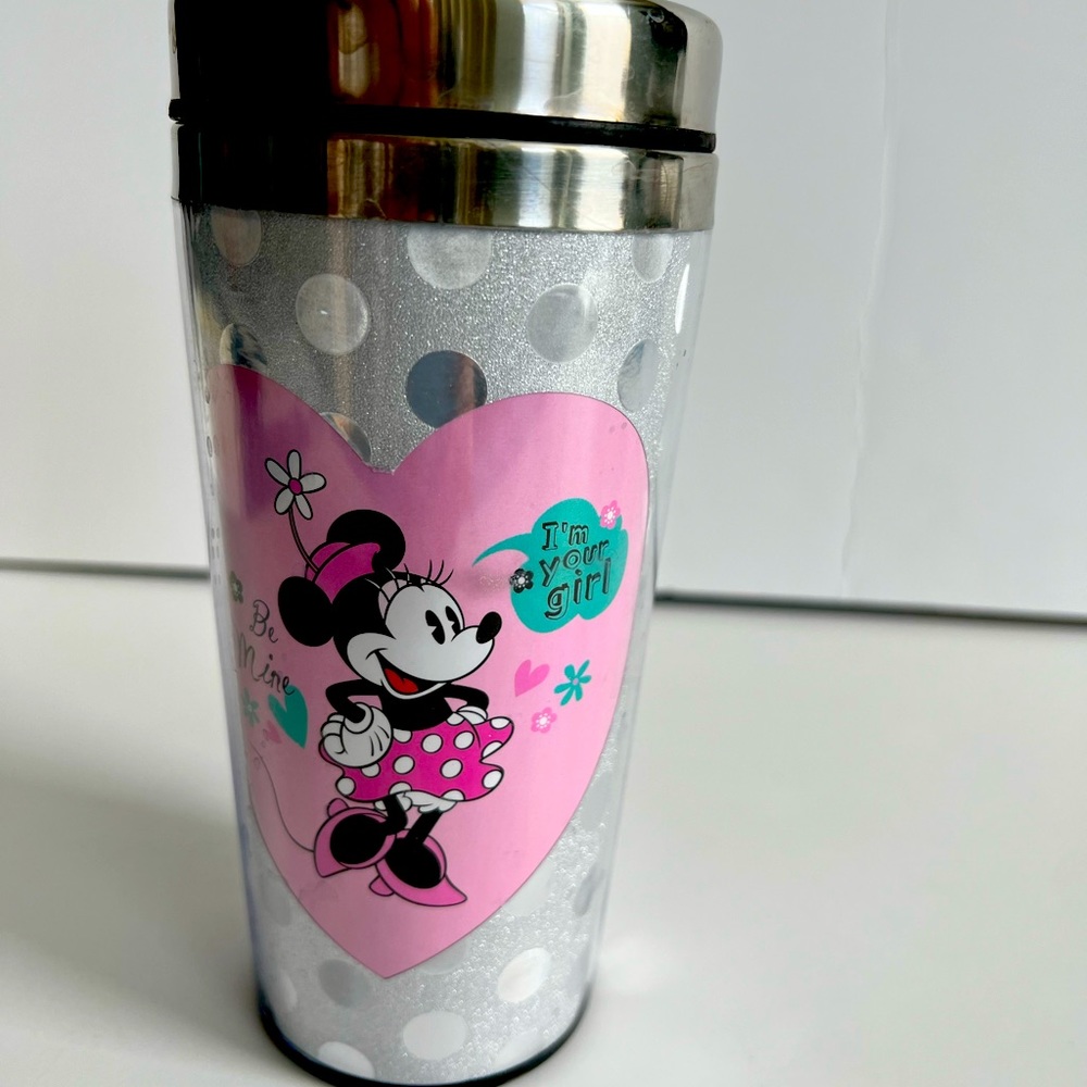 Beautiful Disney Minnie Mouse Thermos Cup